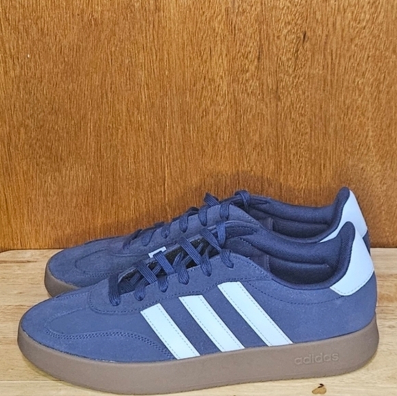 Adidas Barreda nen's tennis shoes Navy Blue Light / - Blue JR5533 size 11.5 - Picture 5 of 11